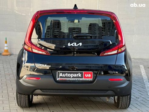 Kia Soul 2022 черный - фото 8