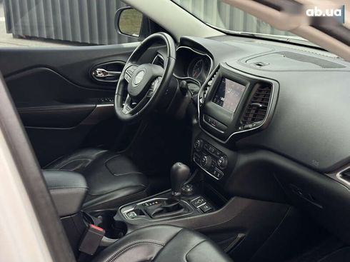Jeep Cherokee 2018 - фото 22