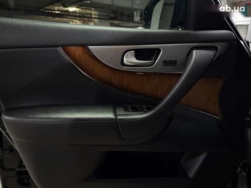 Infiniti QX70 2013 - фото 23