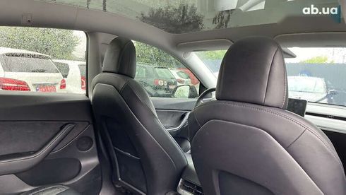 Tesla Model Y 2021 - фото 30
