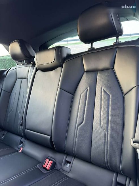 Audi Q4 e-tron 2023 - фото 20