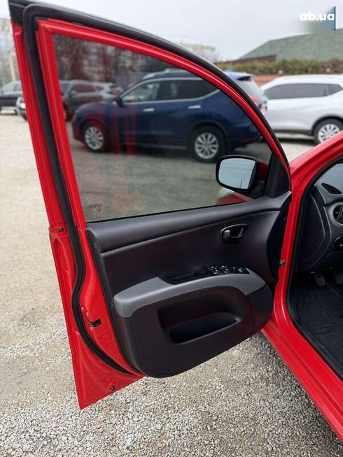 Hyundai i10 2008 - фото 6