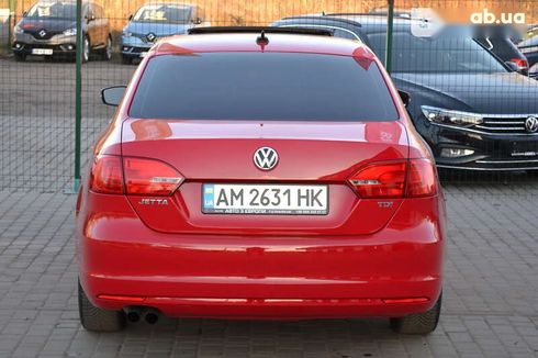 Volkswagen Jetta 2013 - фото 18