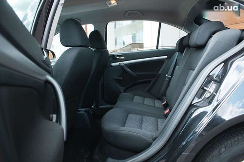 Skoda Octavia 2011 - фото 14