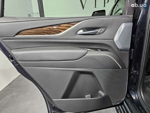 Cadillac Escalade 2022 - фото 13