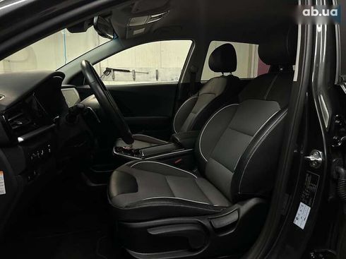 Kia Niro 2022 - фото 2