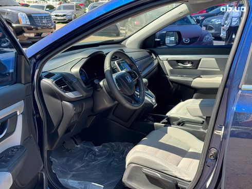 Honda CR-V 2019 синий - фото 16
