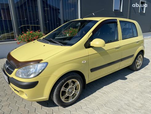 Hyundai Getz 2008 желтый - фото 4