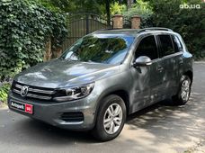 Продажа б/у Volkswagen Tiguan 2018 года - купить на Автобазаре
