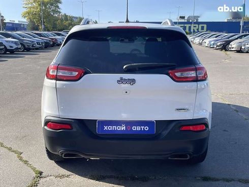 Jeep Cherokee 2016 - фото 6