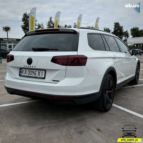 Volkswagen passat alltrack 2021 - фото 3