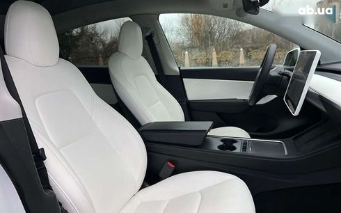Tesla Model Y 2021 - фото 16