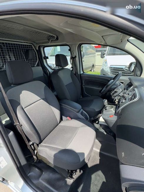 Renault Kangoo 2020 - фото 27