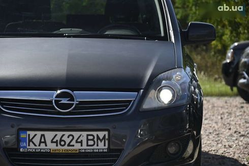 Opel Zafira 2010 - фото 6