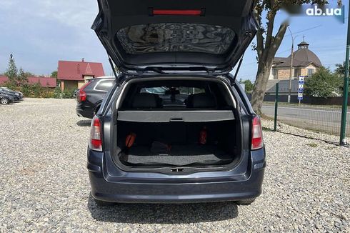 Opel Astra 2009 - фото 28