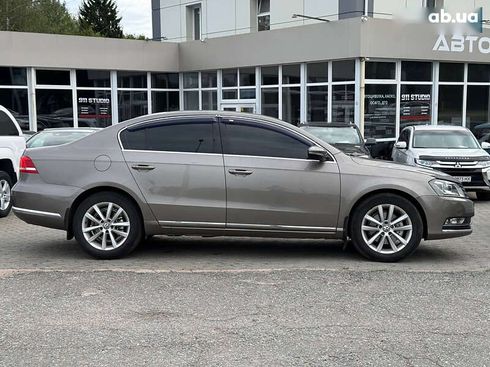 Volkswagen Passat 2011 - фото 4