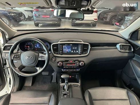 Kia Sorento 2019 - фото 18