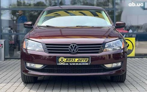 Volkswagen Passat 2013 - фото 2