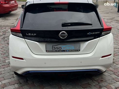 Nissan Leaf 2019 - фото 10