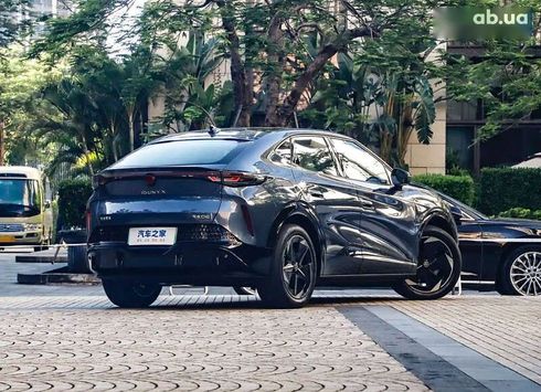 Volkswagen ID. Unyx 2025 - фото 7
