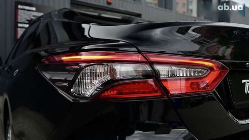 Toyota Camry 2023 - фото 16