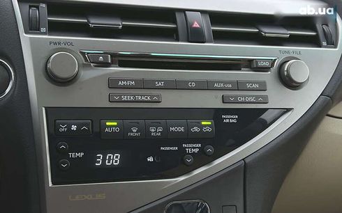 Lexus RX 2011 - фото 22