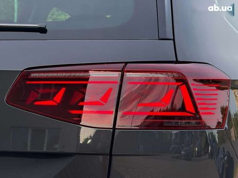 Volkswagen passat alltrack 2020 - фото 25