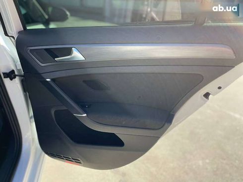 Volkswagen e-Golf 2020 - фото 27