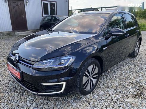 Volkswagen e-Golf 2020 - фото 7