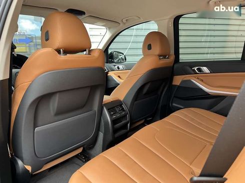 BMW X5 2022 - фото 24
