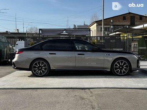 BMW 7 серия 2023 - фото 18