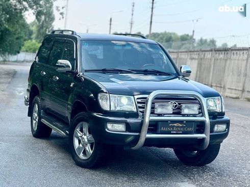 Toyota Land Cruiser 2003 - фото 3