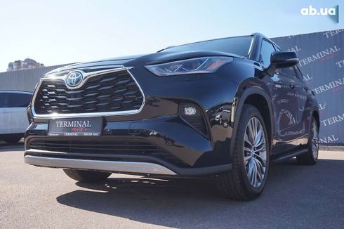 Toyota Highlander 2021 - фото 11