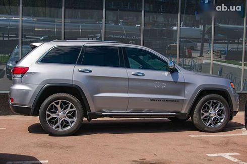 Jeep Grand Cherokee 2020 - фото 9