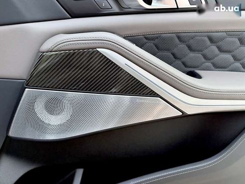 BMW X5 M 2022 - фото 27