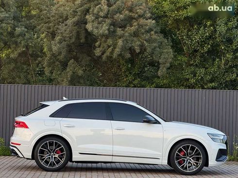Audi Q8 2020 - фото 3