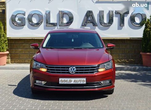 Volkswagen Passat 2018 - фото 3