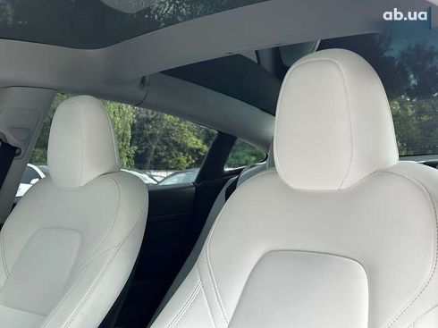 Tesla Model 3 2023 - фото 14