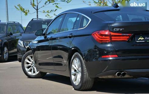 BMW 5 серия 2017 - фото 11