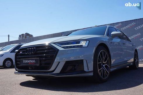 Audi A8 2021 - фото 9