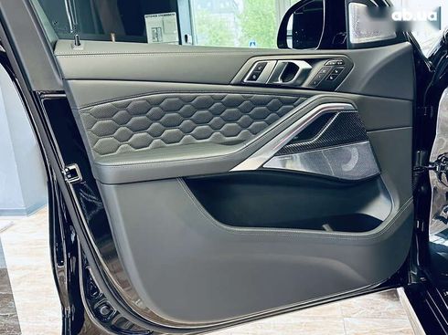 BMW X6 M 2022 - фото 23