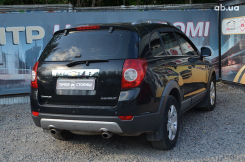 Chevrolet Captiva 2011 черный - фото 5