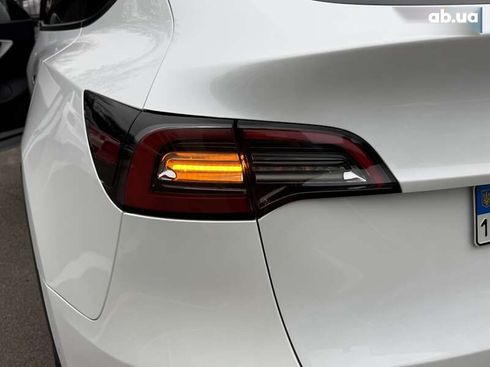 Tesla Model Y 2021 - фото 12