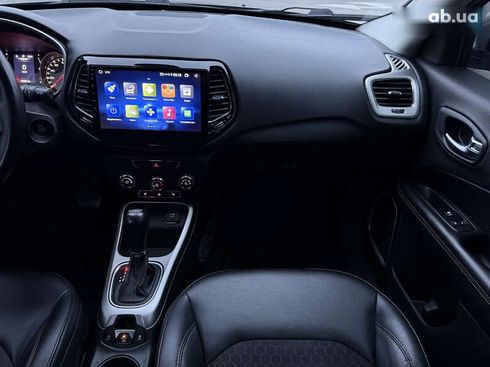 Jeep Compass 2018 - фото 23
