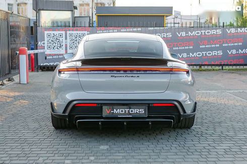 Porsche Taycan 2021 - фото 10