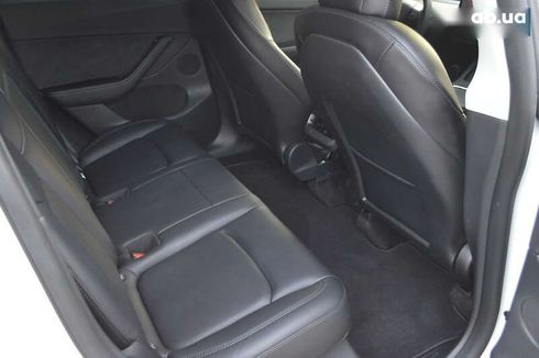 Tesla Model Y 2022 - фото 30