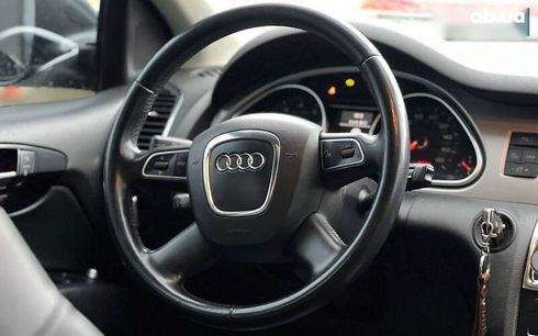 Audi Q7 2010 - фото 16