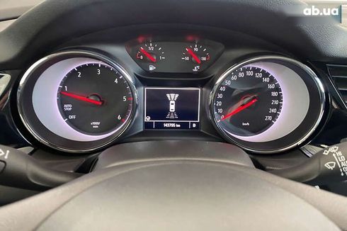 Opel Insignia 2019 - фото 11