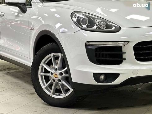 Porsche Cayenne 2016 - фото 2