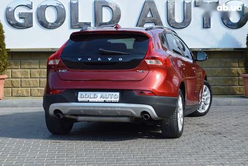 Volvo V40 Cross Country 2016 - фото 18